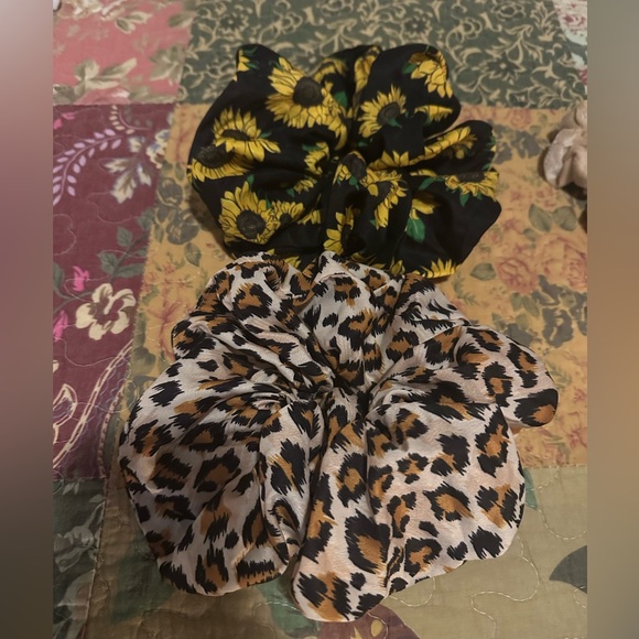 Unused Hair accessory Bundle! - Picture 4 of 5